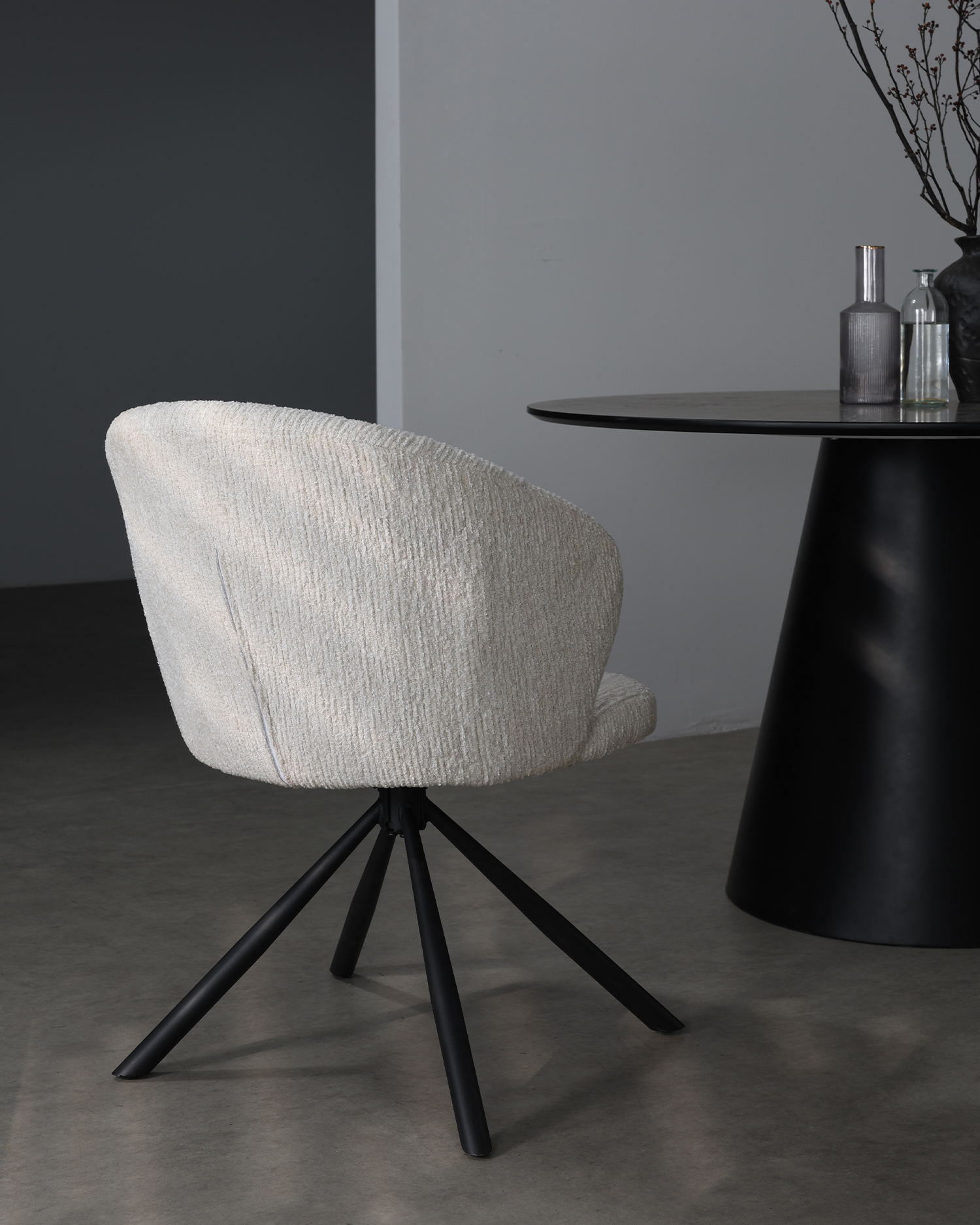 Белая поворотная столовая стулья Белая поворотная столовая стулья