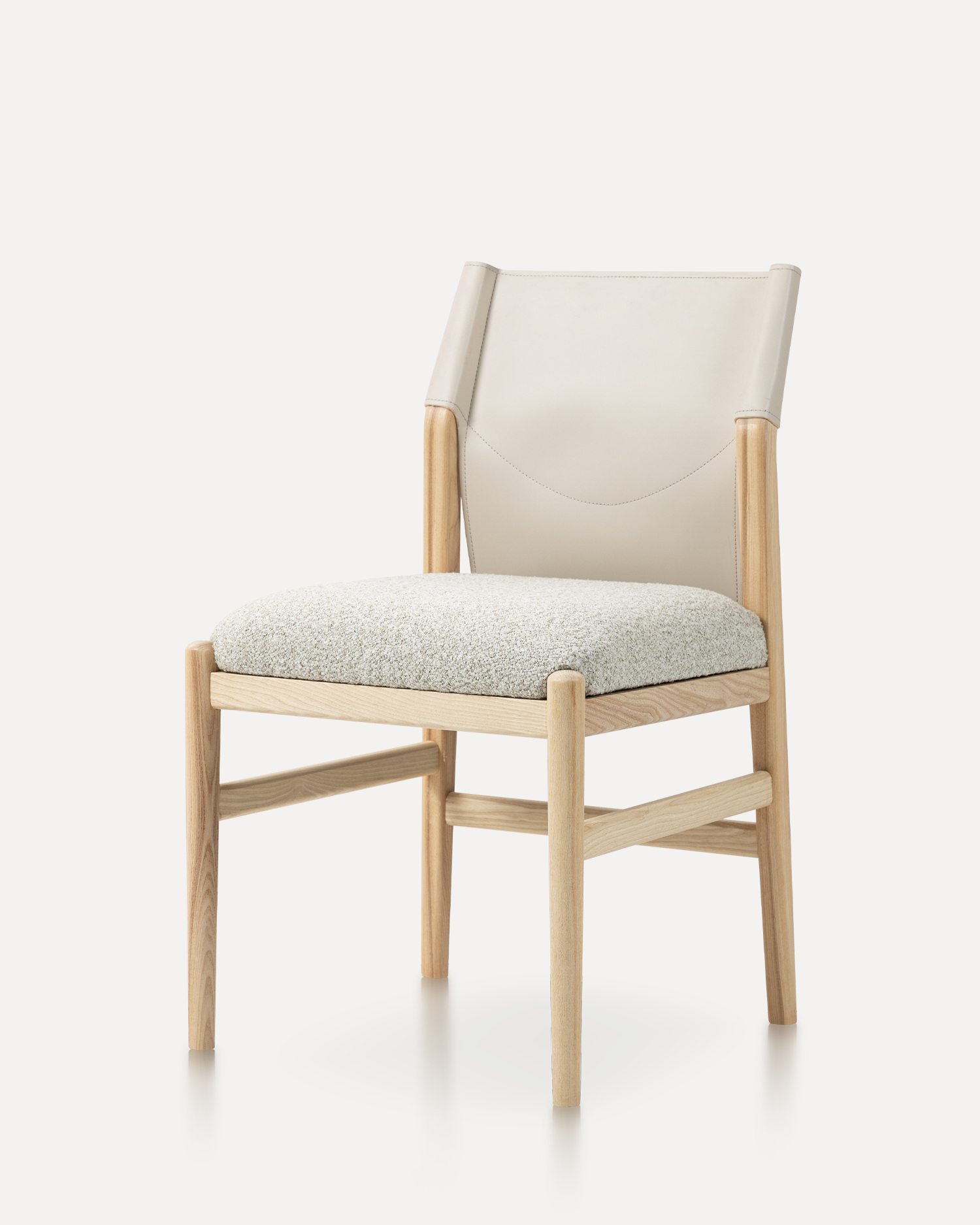 Удобный седельный кожаный деревянный стул