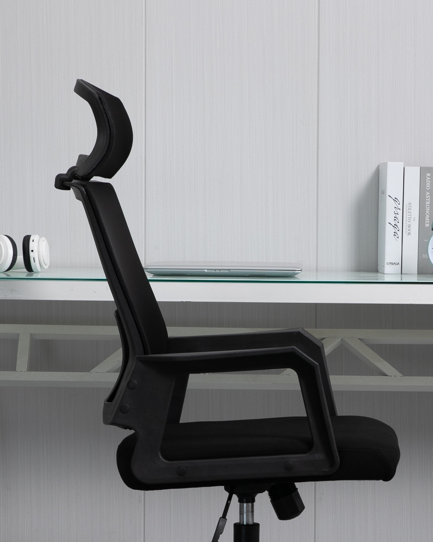 Белый кадр высокий стул бэк -офиса Белый кадр высокий стул бэк -офиса